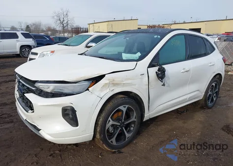 2023 Ford Escape St-Line Select из США, поврежденный, VIN 1FMCU9NA5PUA72902